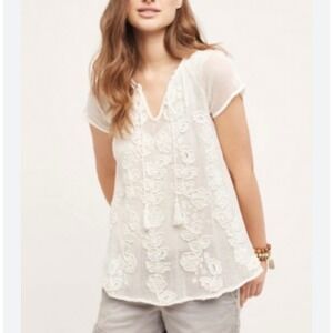 Akemi + Kin Anthropologie White Crochet Mesh Embroidered Floral Tassel Top XS
